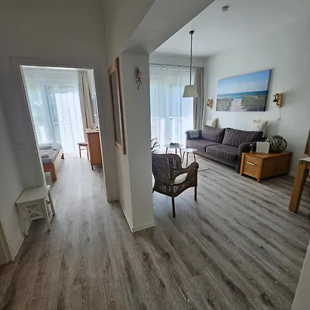 Leinenlos Im Kajueting アパート オストゼーバート・ディアーハーゲン