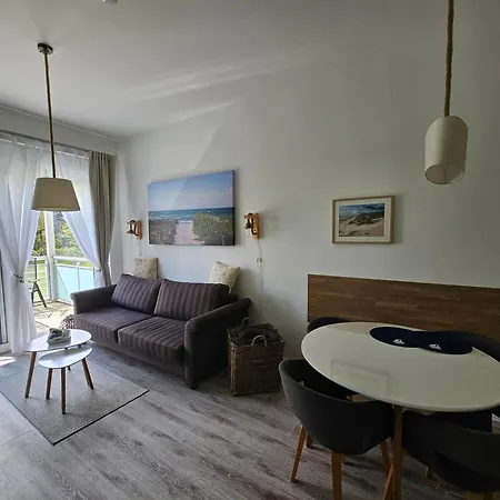 Leinenlos Im Kajueting