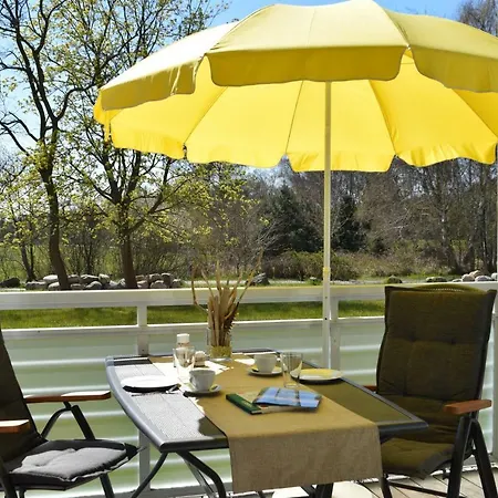 Leinenlos Im Kajueting アパート オストゼーバート・ディアーハーゲン